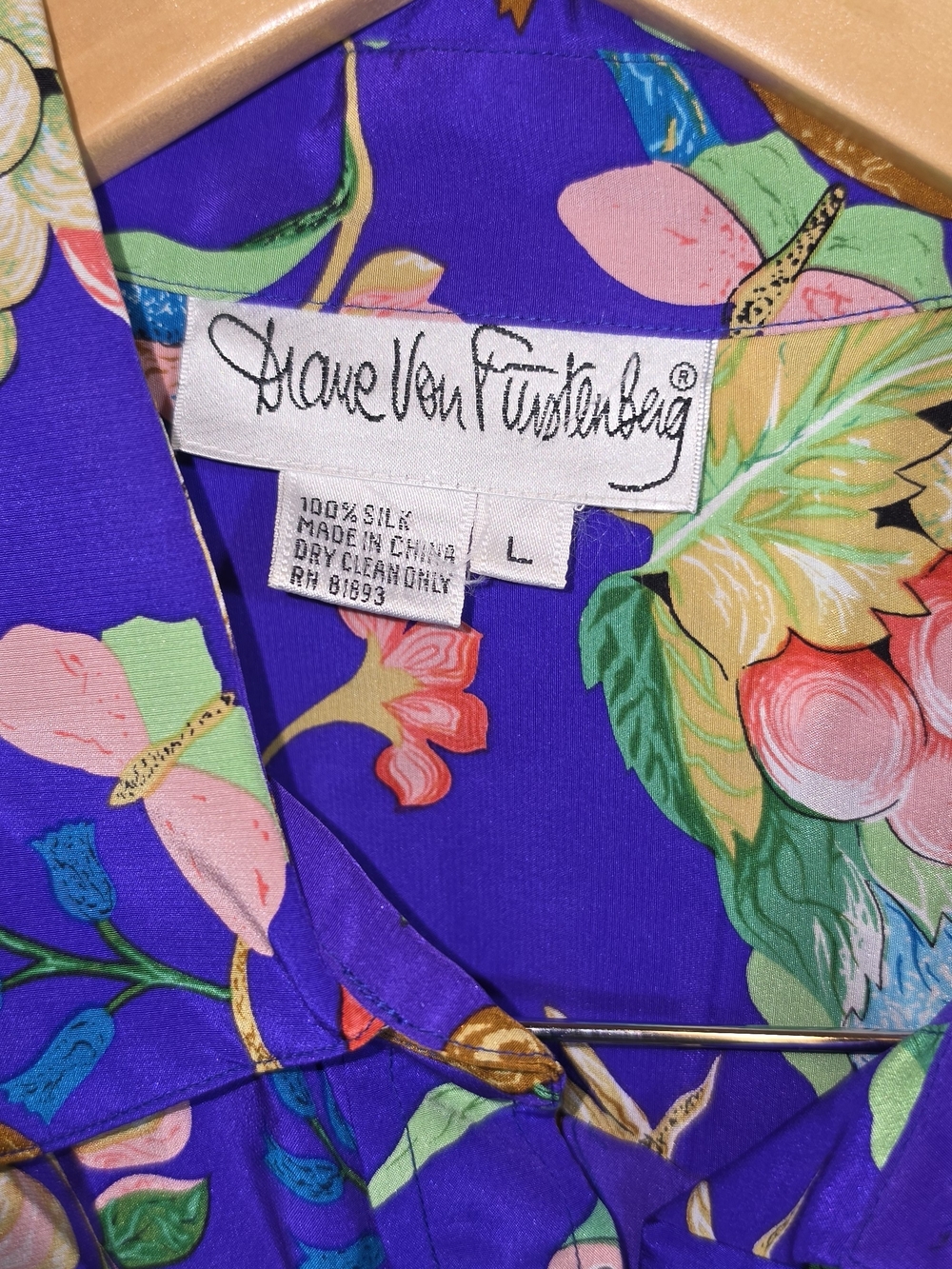 Diane Von Furstenberg Silk Tropical Purple Floral Blouse Size L - Picture 3 of 4